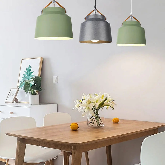 Collection de lampes modulables en métal coloré vert — plafonnier Plafonniers Design