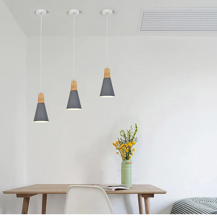 Luminaires suspendus en bois véritable de style nordique combiné — plafonnier Plafonniers Design