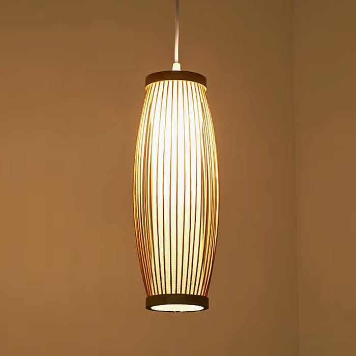 Plafonnier lanterne et lampe de table restaurant — plafonnier Plafonniers Design