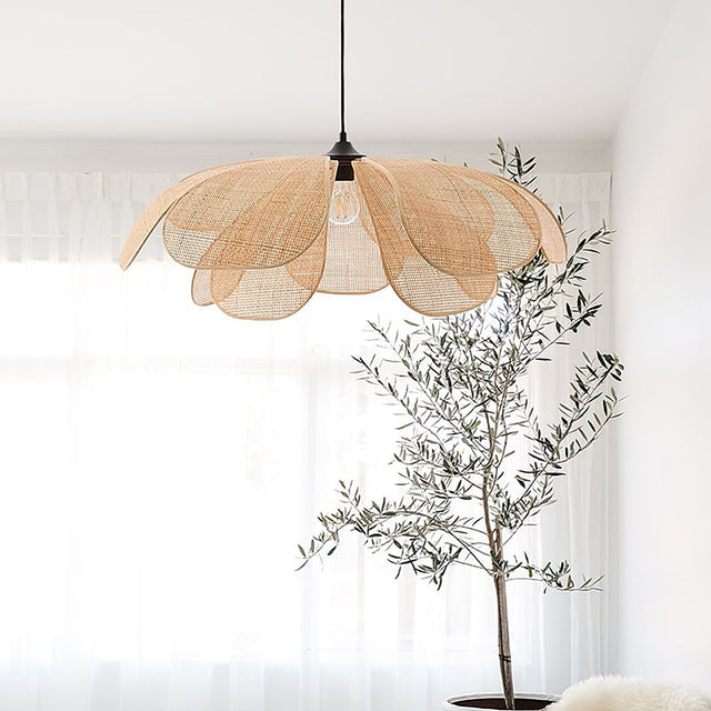 Plafonnier en bambou en forme de fleur tissé à la main