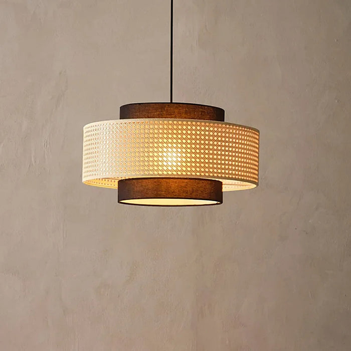 Plafonnier naturel en rotin et lin de style vintage — plafonnier Plafonniers Design